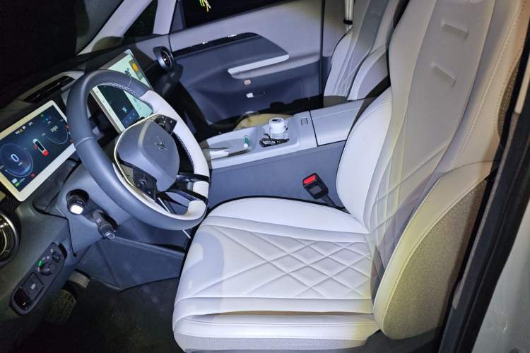 Used ARCFOX Kaola S 2024 AIR Left Front Seat