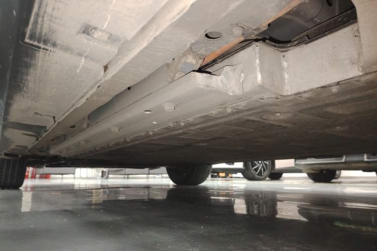 Used ARCFOX Kaola S 2024 AIR Left Side Sill