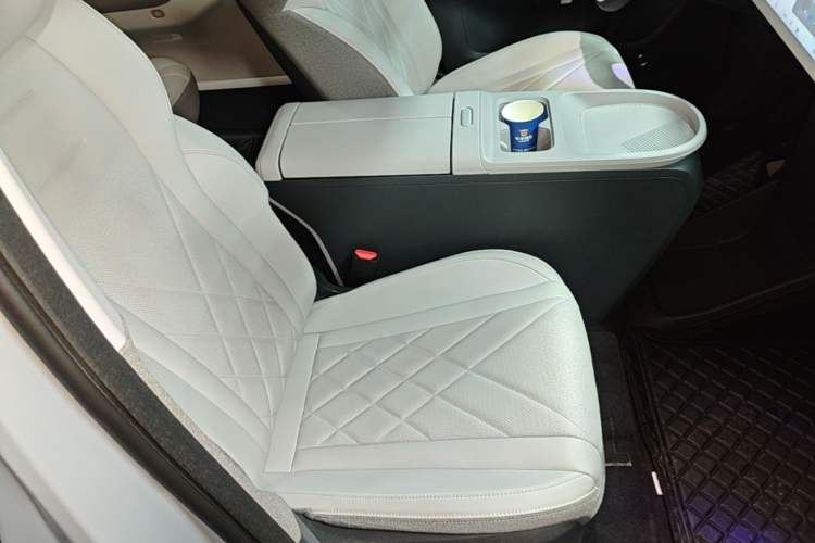 Used ARCFOX Kaola S 2024 PRO Right Front Seat