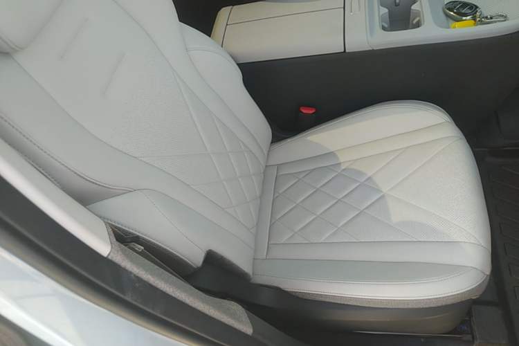 Used ARCFOX Kaola S 2024 AIR Right Front Seat