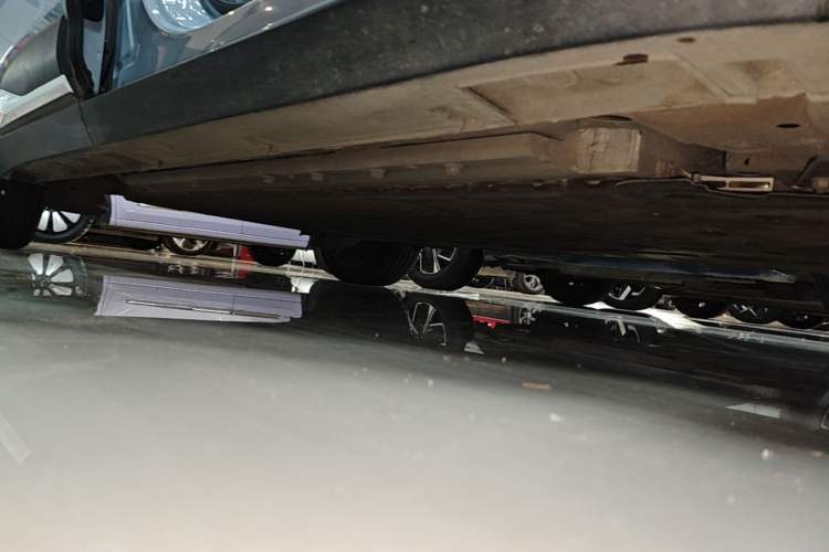 Used ARCFOX Kaola S 2024 PRO Right Side Sill