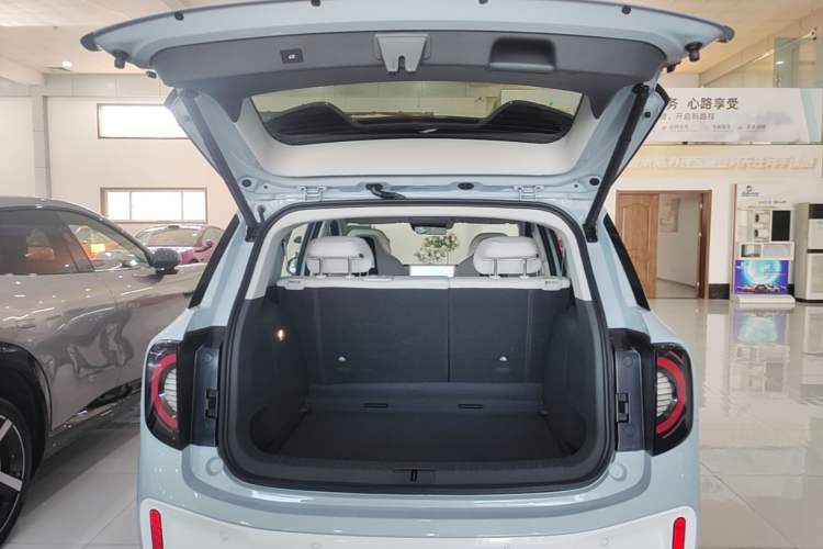 Used ARCFOX Kaola S 2024 PRO Trunk