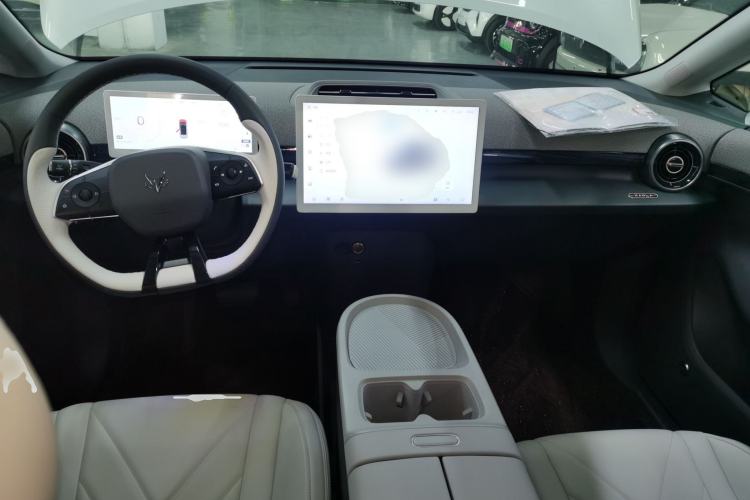 Used ARCFOX Kaola S 2024 AIR Center Console
