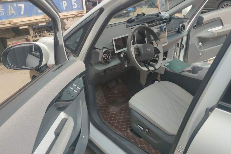 Used ARCFOX Kaola S 2024 AIR Driver Seat