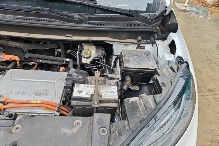 Used ARCFOX Kaola S 2024 AIR Engine Bay Left