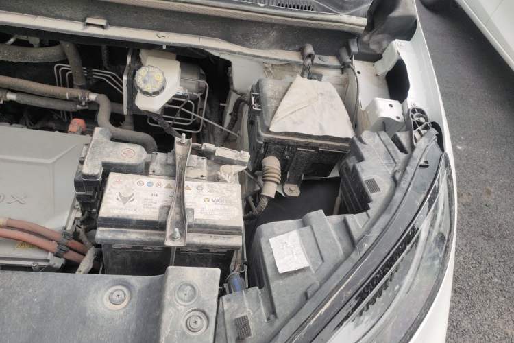 Used ARCFOX Kaola S 2024 AIR Engine Bay Left