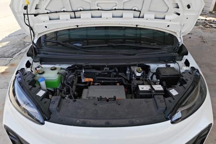 Used ARCFOX Kaola S 2024 AIR Engine Bay