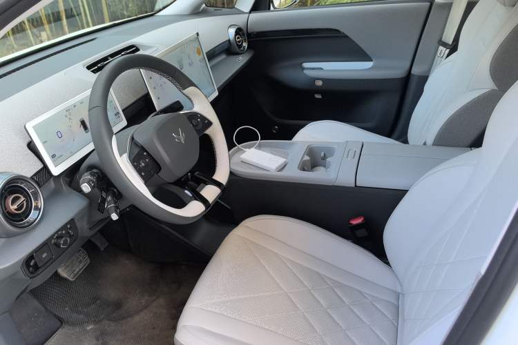 Used ARCFOX Kaola S 2024 PRO Interior 1