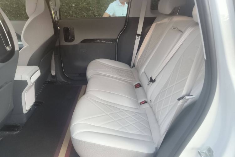 Used ARCFOX Kaola S 2024 Zhi Xing Edition Interior 4