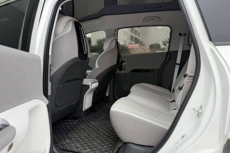 Used ARCFOX Kaola S 2024 AIR Interior 7