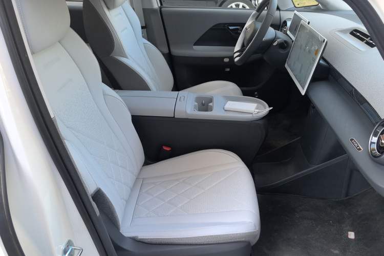 Used ARCFOX Kaola S 2024 PRO Interior 7