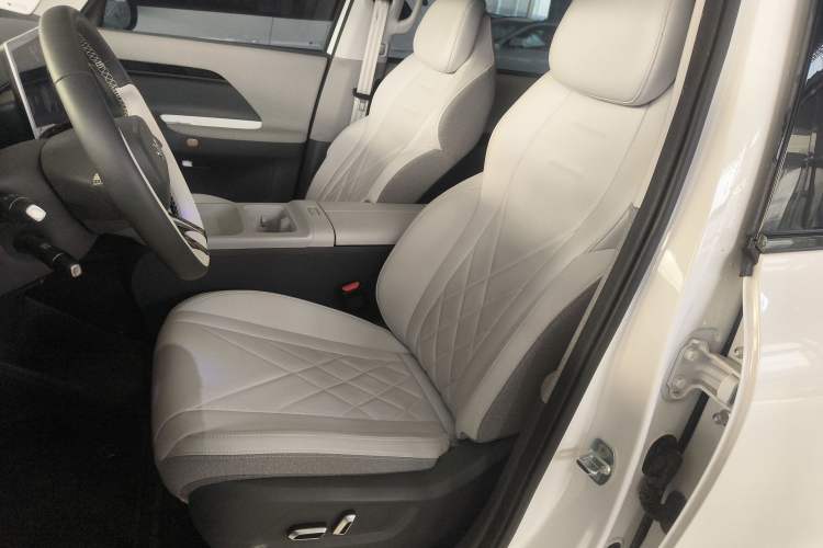 Used ARCFOX Kaola S 2024 PRO Left Front Seat