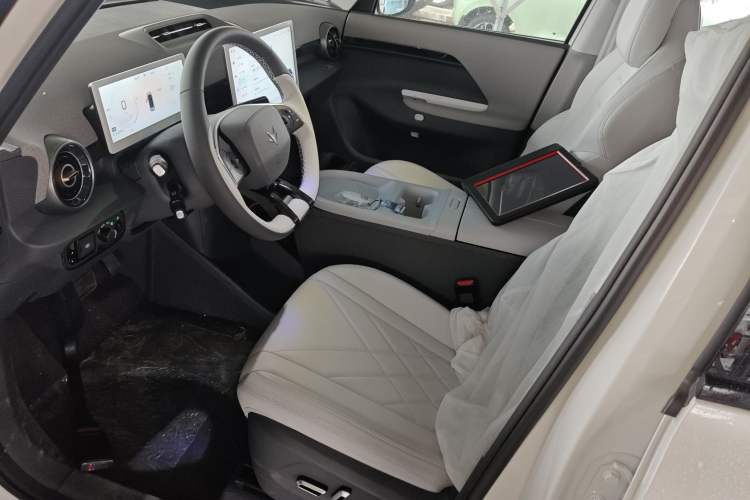 Used ARCFOX Kaola S 2024 AIR Left Front Seat