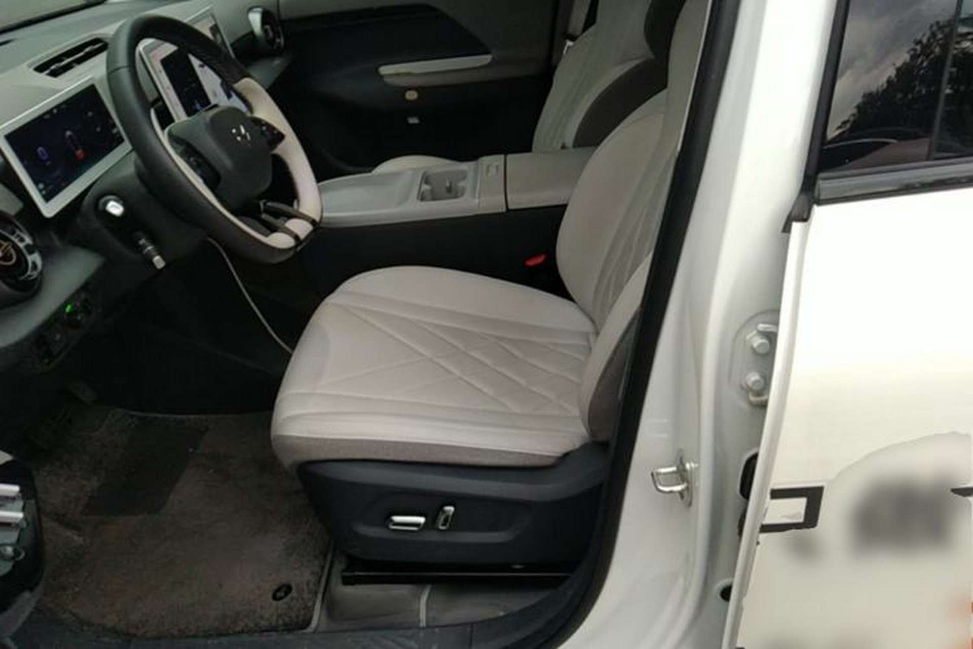 Used ARCFOX Kaola S 2024 AIR Left Front Seat