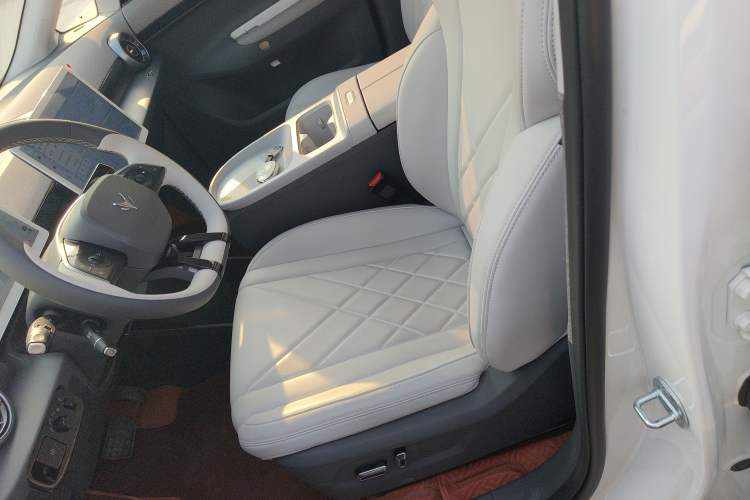 Used ARCFOX Kaola S 2024 AIR Left Front Seat
