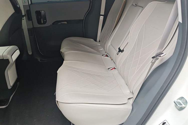 Used ARCFOX Kaola S 2024 AIR Left Rear Seat