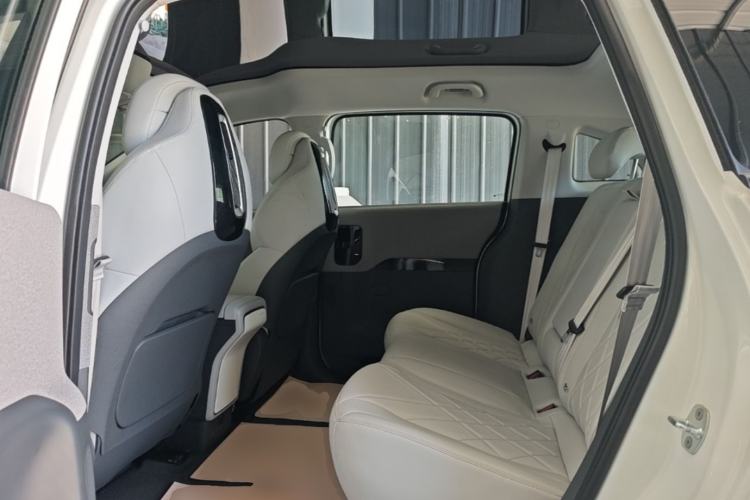 Used ARCFOX Kaola S 2024 AIR Left Rear Seat