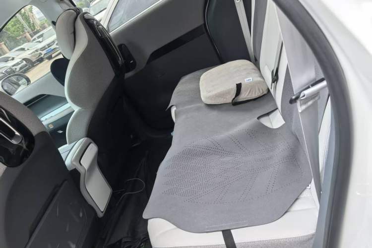 Used ARCFOX Kaola S 2024 AIR Left Rear Seat
