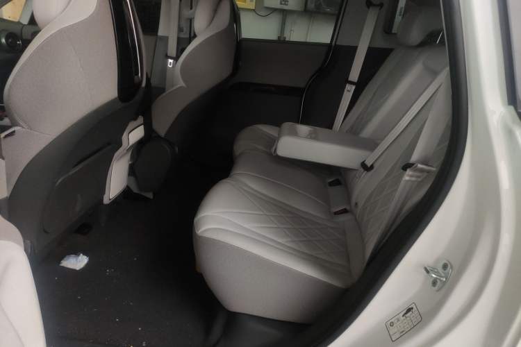 Used ARCFOX Kaola S 2024 PRO Left Rear Seat