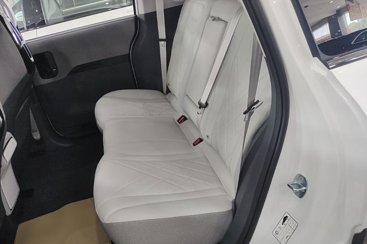 Used ARCFOX Kaola S 2024 PRO Left Rear Seat