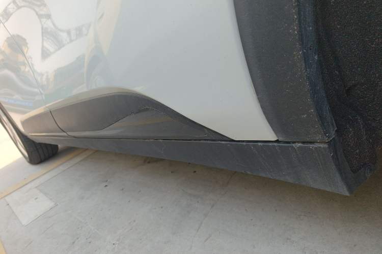 Used ARCFOX Kaola S 2024 AIR Left Side Sill