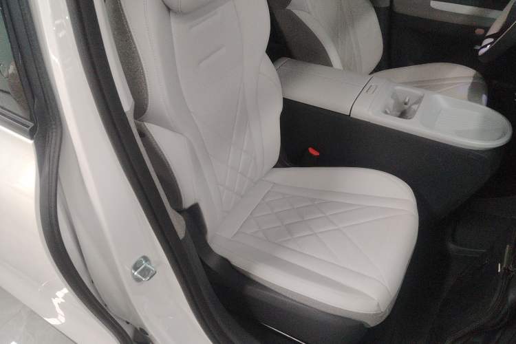 Used ARCFOX Kaola S 2024 PRO Right Front Seat