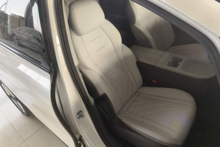 Used ARCFOX Kaola S 2024 PRO Right Front Seat