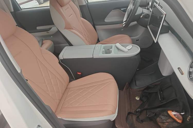 Used ARCFOX Kaola S 2024 PRO Right Front Seat