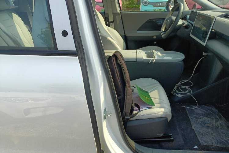 Used ARCFOX Kaola S 2024 AIR Right Front Seat