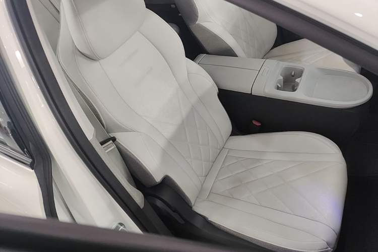 Used ARCFOX Kaola S 2024 PRO Right Front Seat