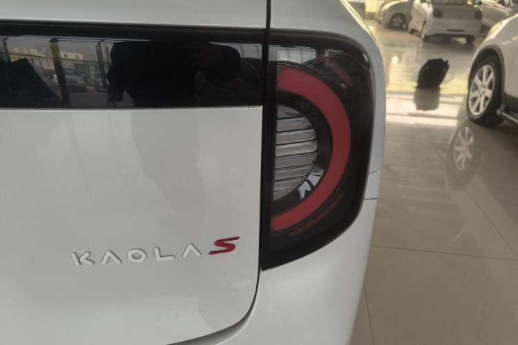 Used ARCFOX Kaola S 2024 PRO Right Rear Taillight