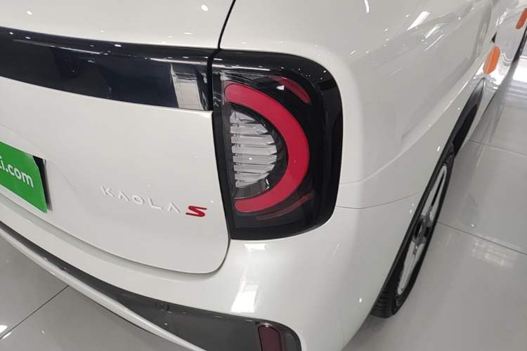 Used ARCFOX Kaola S 2024 PRO Right Rear Taillight
