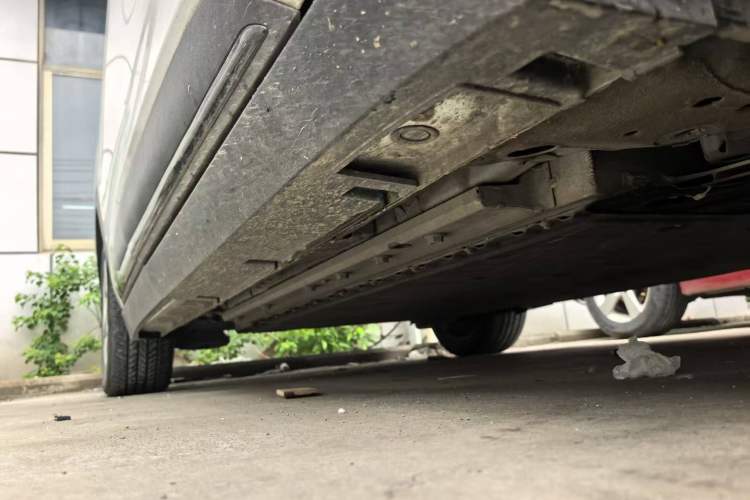 Used ARCFOX Kaola S 2024 AIR Right Side Sill