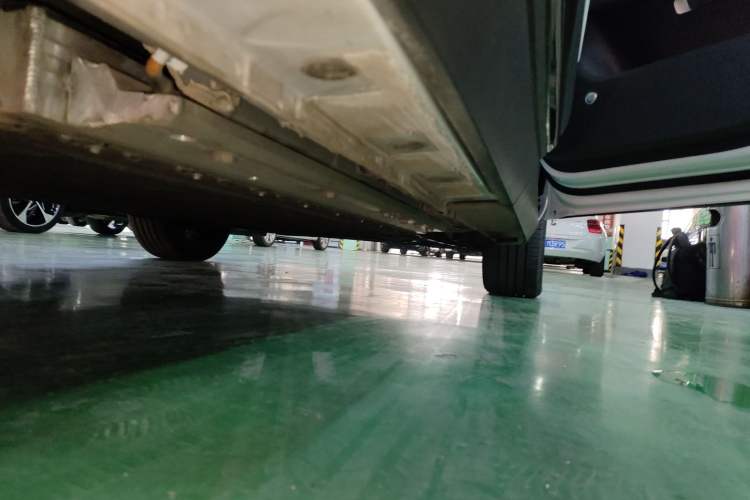 Used ARCFOX Kaola S 2024 AIR Right Side Sill