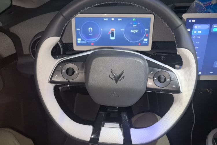 Used ARCFOX Kaola S 2024 AIR Steering Wheel