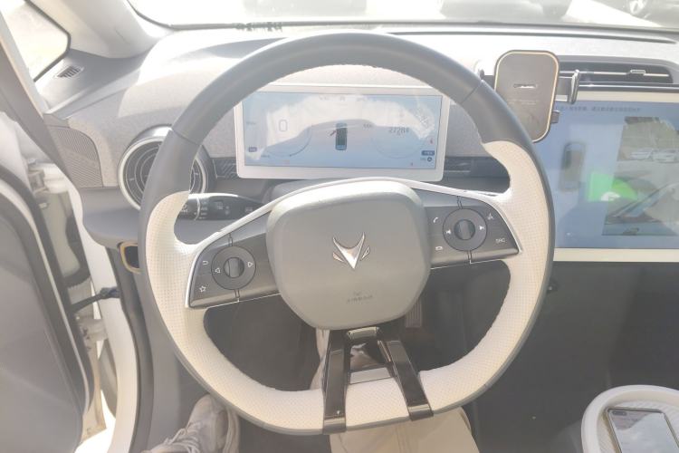 Used ARCFOX Kaola S 2024 AIR Steering Wheel