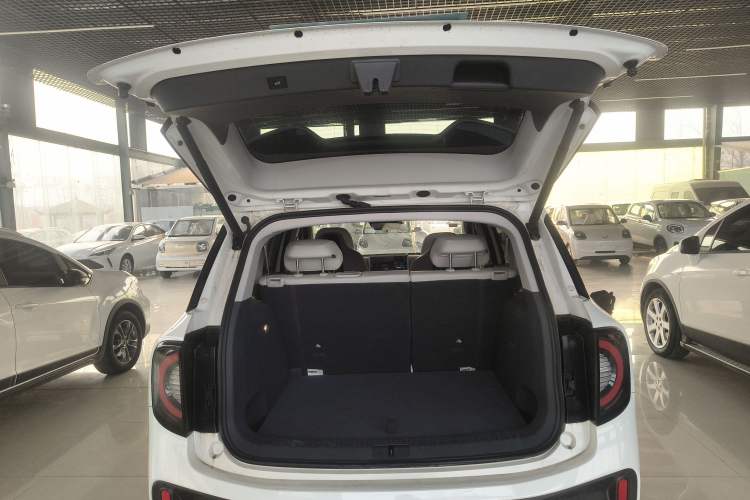 Used ARCFOX Kaola S 2024 PRO Trunk