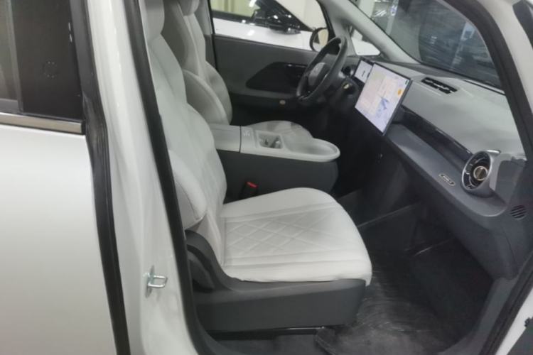 Used ARCFOX Kaola S 2026 Model 520 PRO Right Front Seat