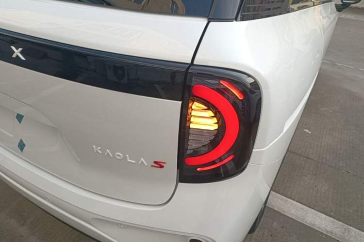 Used ARCFOX Kaola S 2026 Model 520 AIR Right Rear Taillight