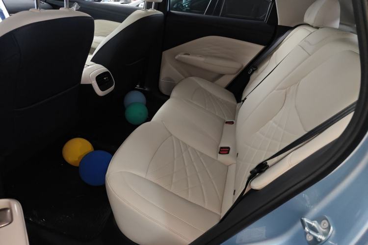 Used ARCFOX T1 2025 Model 425 PLUS Left Rear Seat