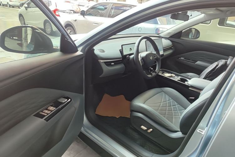 Used ARCFOX T1 2025 Model 425 PLUS Driver Seat