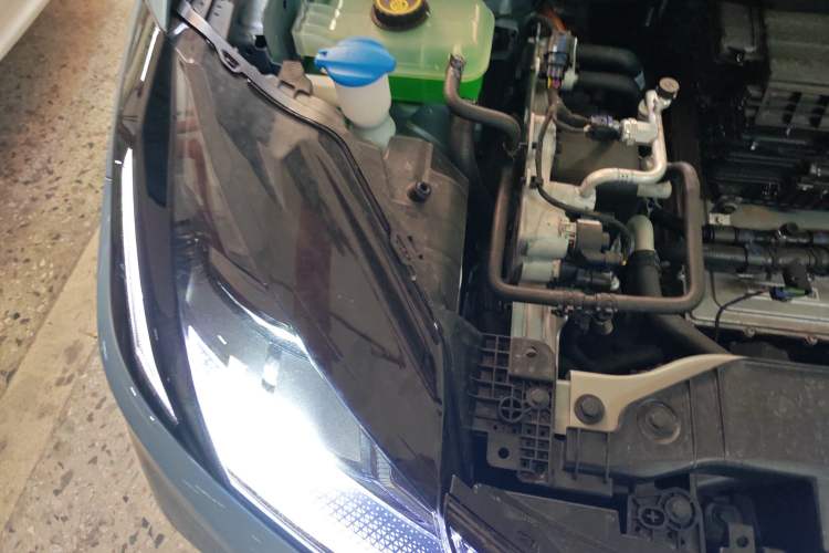 Used ARCFOX T1 2025 Model 425 PLUS Engine Bay Right