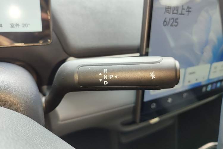 Used ARCFOX T1 2025 Model 425 PLUS Gear Lever