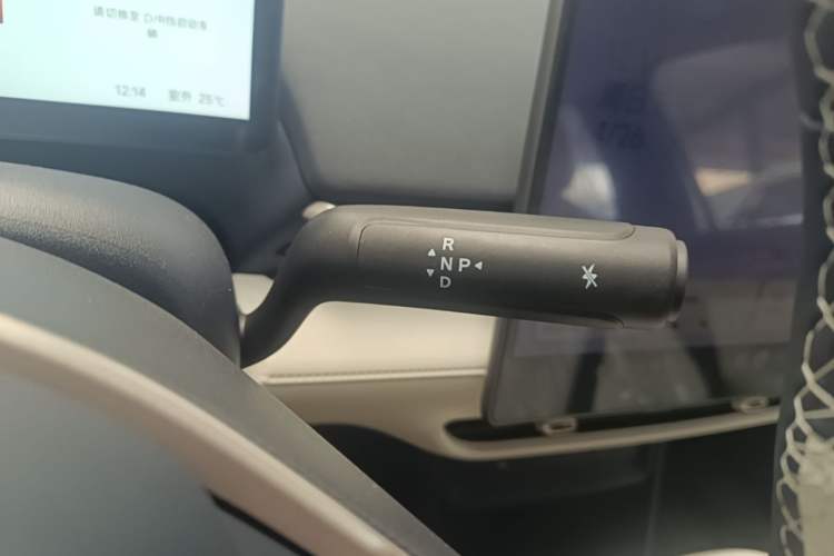 Used ARCFOX T1 2025 Model 320 PRO Gear Lever