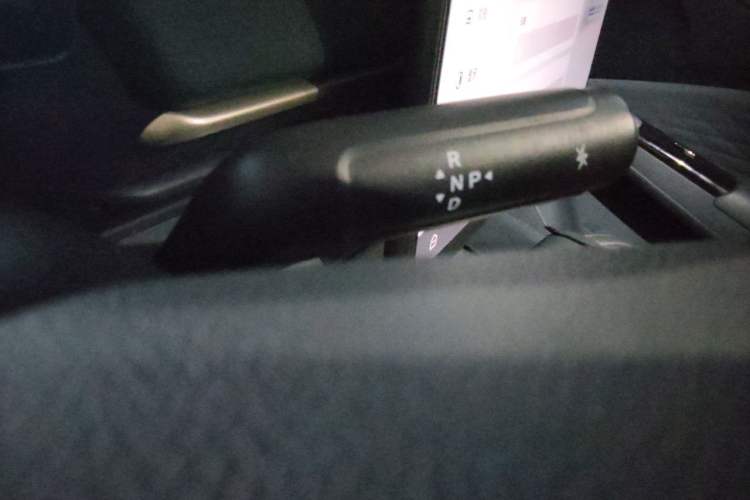 Used ARCFOX T1 2025 Model 320 PRO Gear Lever