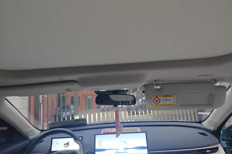 Used ARCFOX T1 2025 Model 425 PLUS Headliner