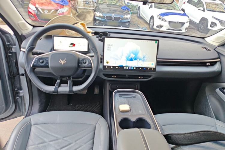 Used ARCFOX T1 2025 Model 425 PRO Interior 1