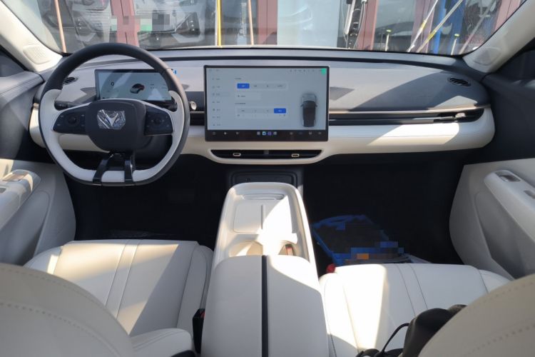 Used ARCFOX T1 2025 Model 320 PRO Interior 2