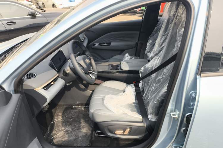 Used ARCFOX T1 2025 Model 425 PRO Left Front Seat