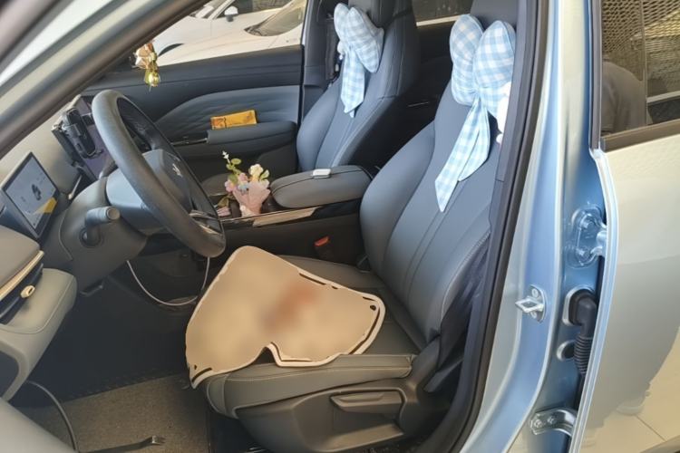Used ARCFOX T1 2025 Model 320 PRO Left Front Seat